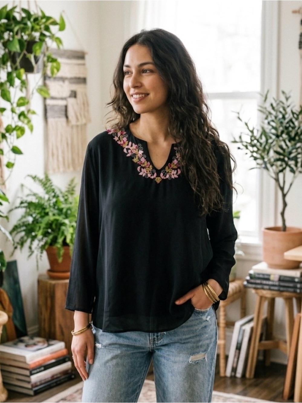 Parsley & Sage Boho Embroidered Top